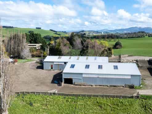 559 Waipahi Highway, Gore Surrounds