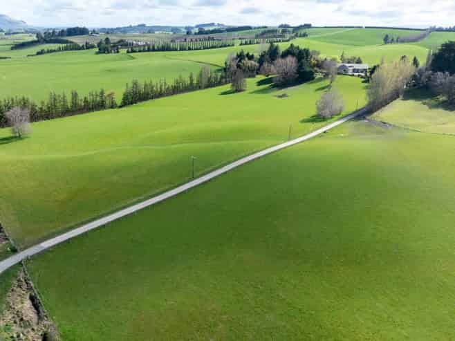 559 Waipahi Highway, Waikaka