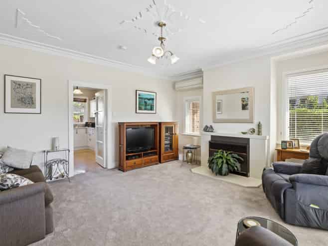 104 Surrey Street, Forbury