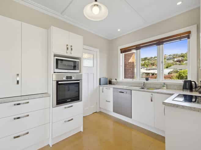 104 Surrey Street, Forbury