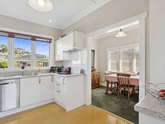 104 Surrey Street, Forbury