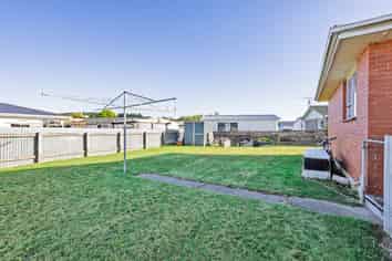 20 Argyle Street, Kew