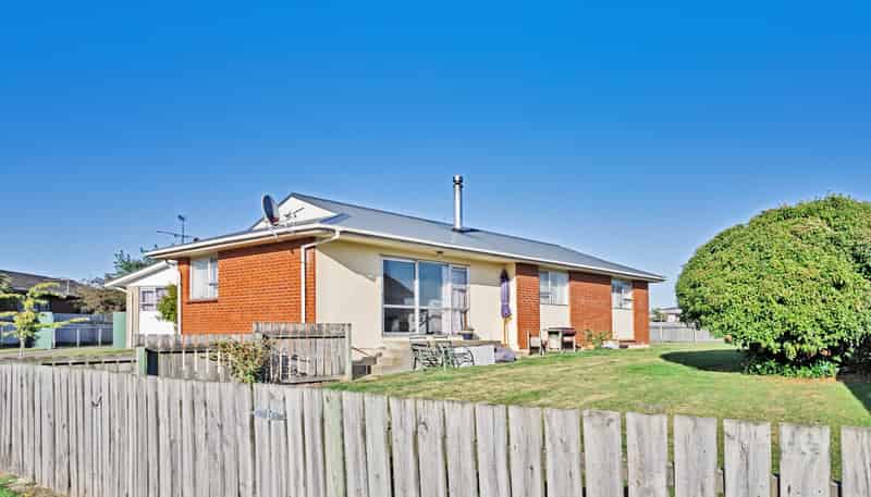 20 Argyle Street, Kew