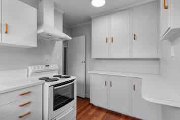 2A Ashby Avenue, Saint Heliers