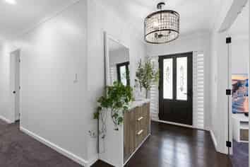 36 Castlewold Drive, Bethlehem