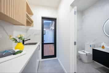 Auckland - Address withheld