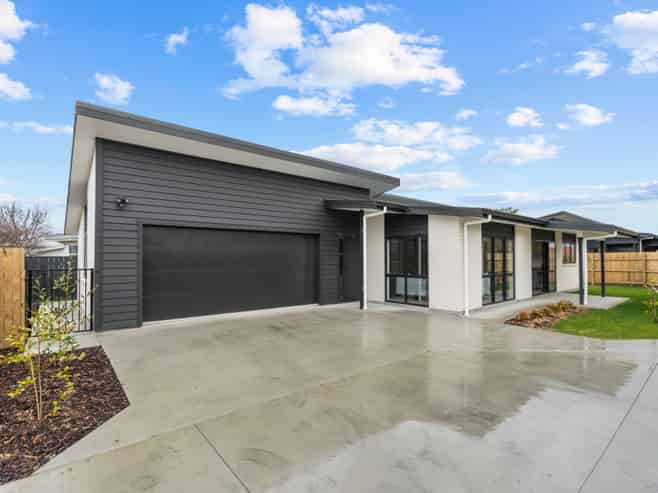 35B Fleet Street, Masterton