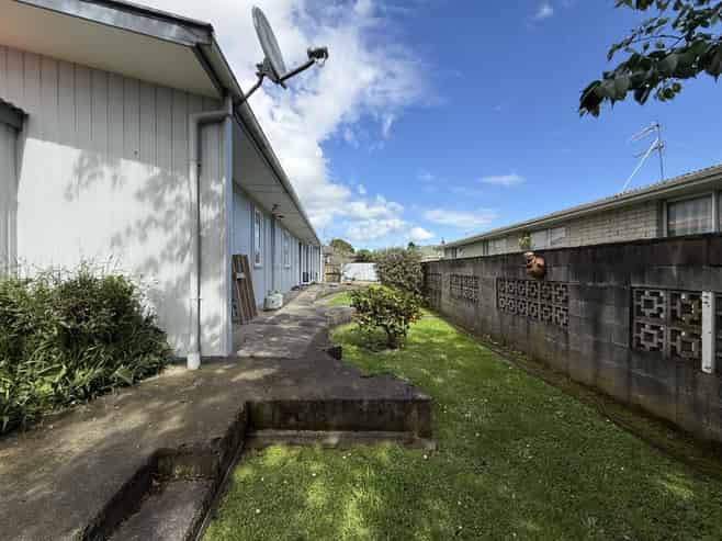9A Islington Street, Trentham