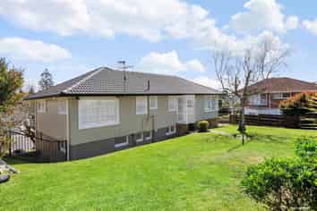15 Hibiscus Place, Hillsborough