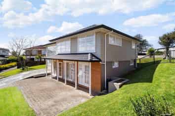 15 Hibiscus Place, Hillsborough