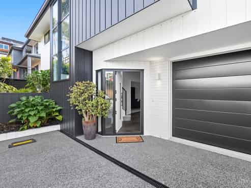 41b Harvey Street, Avenues