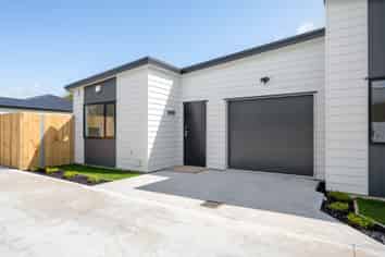 2/239 Tramway Road, Enderley