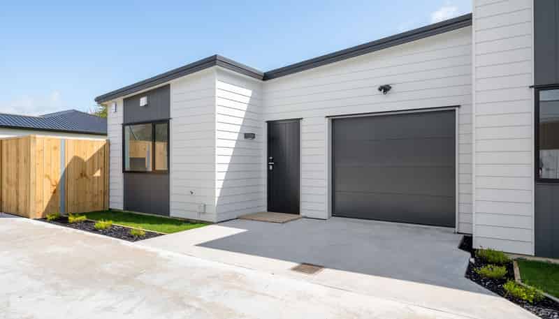 2/239 Tramway Road, Enderley