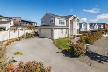 36 Headland Drive, Akaroa