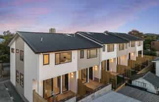 3/16 Binsted Road, New Lynn