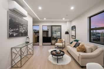 3/16 Binsted Road, New Lynn