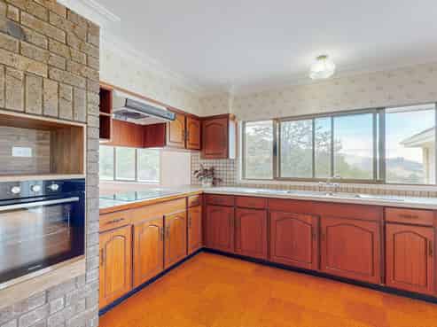 314 Grafton Road, Thames