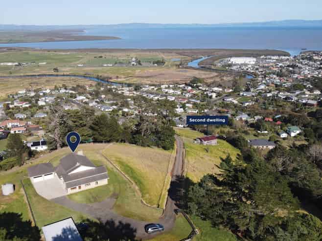314 Grafton Road, Thames