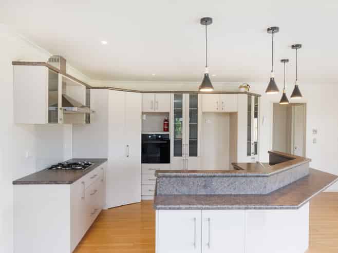 186 Pacific Drive, Fitzherbert