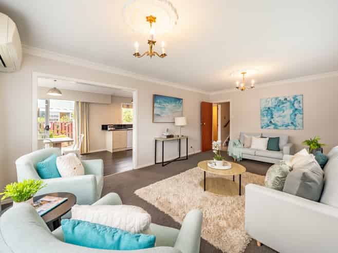 8 Montana Road, Totara Park