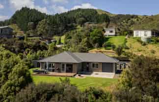 4 Te Mata Drive, Te Mata