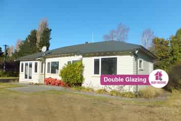 296 McLeans Island Road, Harewood