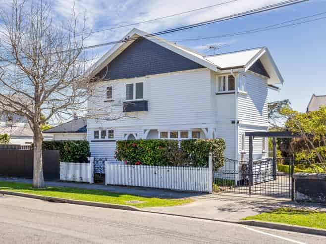 43 Tomes Road, Saint Albans