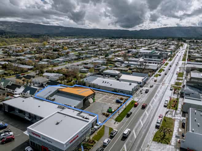 Tidy Central investment 5-Year Lease to Liquorland