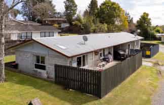 210 West Parkdale Street, Tokoroa