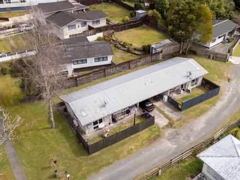 210 West Parkdale Street, Tokoroa