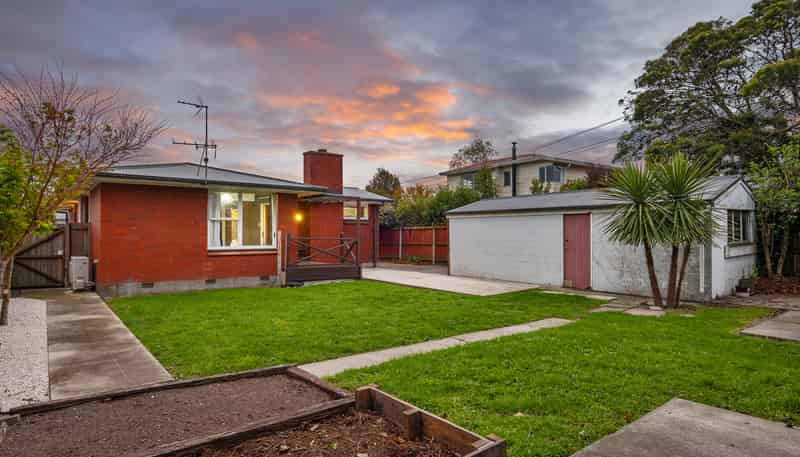 50 Gould Crescent, Woolston