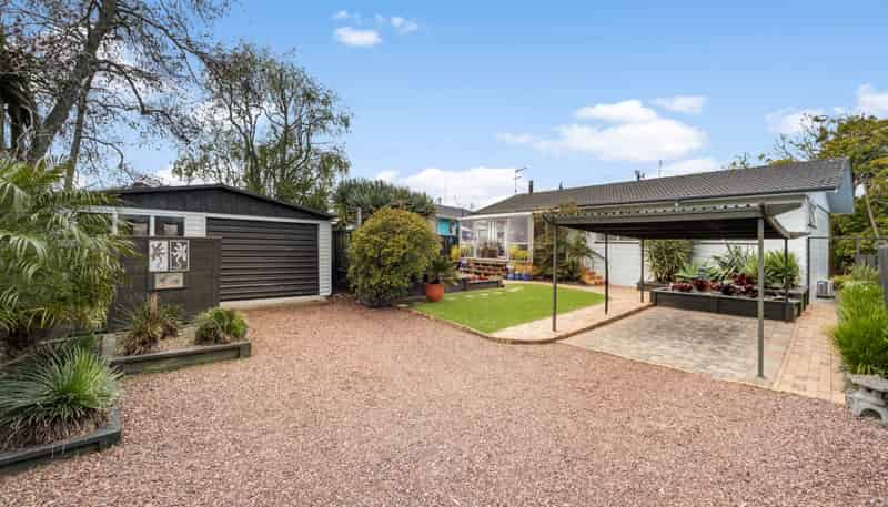 30 Vina Place, Massey