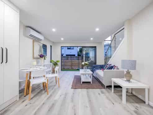 4/6 Vine Street, Mangere East