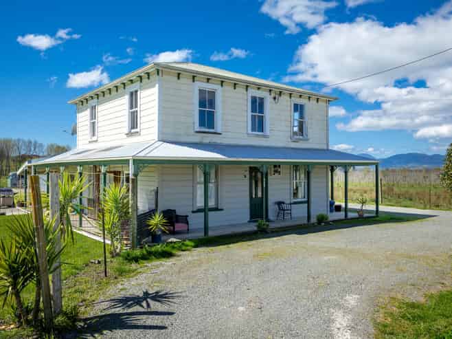 448 Moutere Highway, Redwood Valley