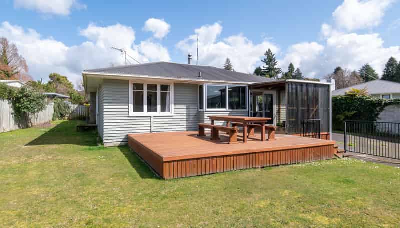3 Horoeka Street, Springfield