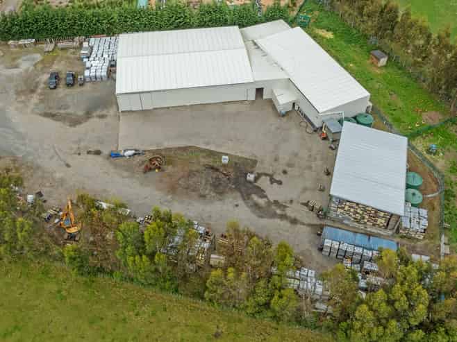 Large scale storage/warehousing (in receivership)