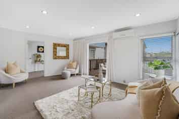 10 Saffron Street, Birkdale