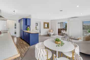 10 Saffron Street, Birkdale