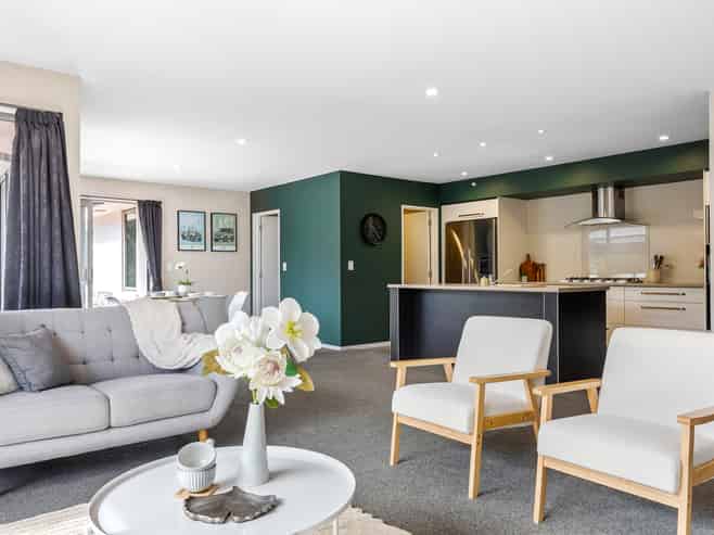 69 Inwoods Road, Parklands