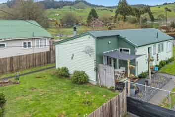 38 School Road, Benneydale