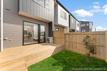 4/40 St Leonards Road, Kelston