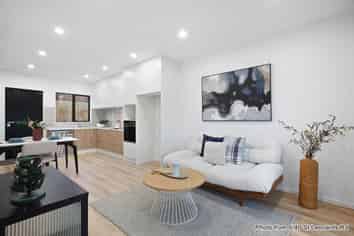 4/40 & 6/40 St Leonards Road, Kelston