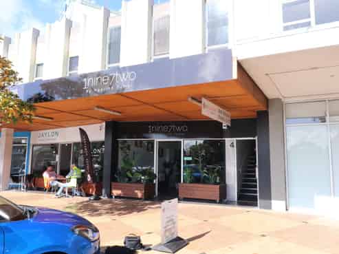 Tidy 60sqm Professional Office – Central Porirua