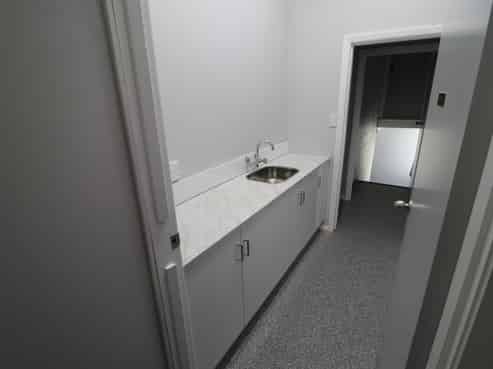 Tidy 60sqm Professional Office – Central Porirua