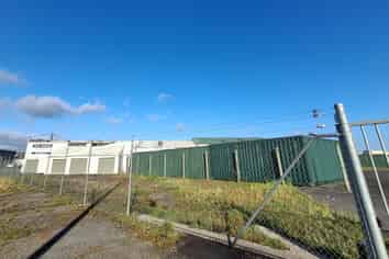 STORAGE SHEDS IN DARGAVILLE?   MINIMUM 2 MONTHS RENTAL