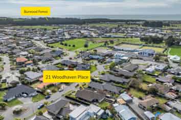 21 Woodhaven Place, Parklands
