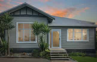 Taranaki - Address withheld