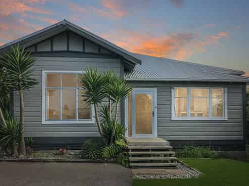 Taranaki - Address withheld