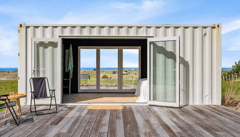 1/33 Pukenui Drive, Mahia