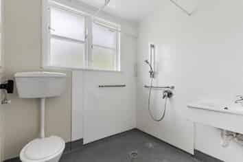 31 Cambourne Road, Sandringham